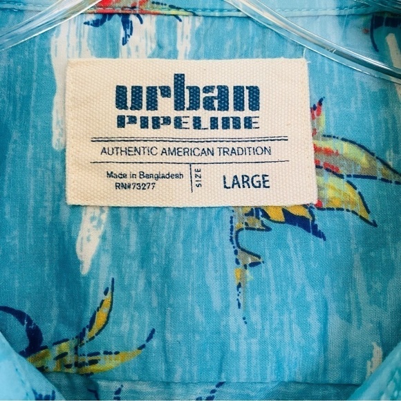 Urban Pipeline blue short sleeve cactus print shirt size LARGE - Picture 6 of 8